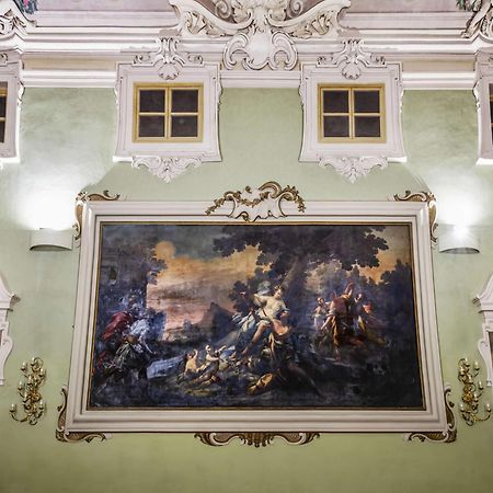 Nh 컬렉션 플로렌스 팔라조 가디 호텔 피렌체 외부 사진 The painting in the Palazzo Pitti