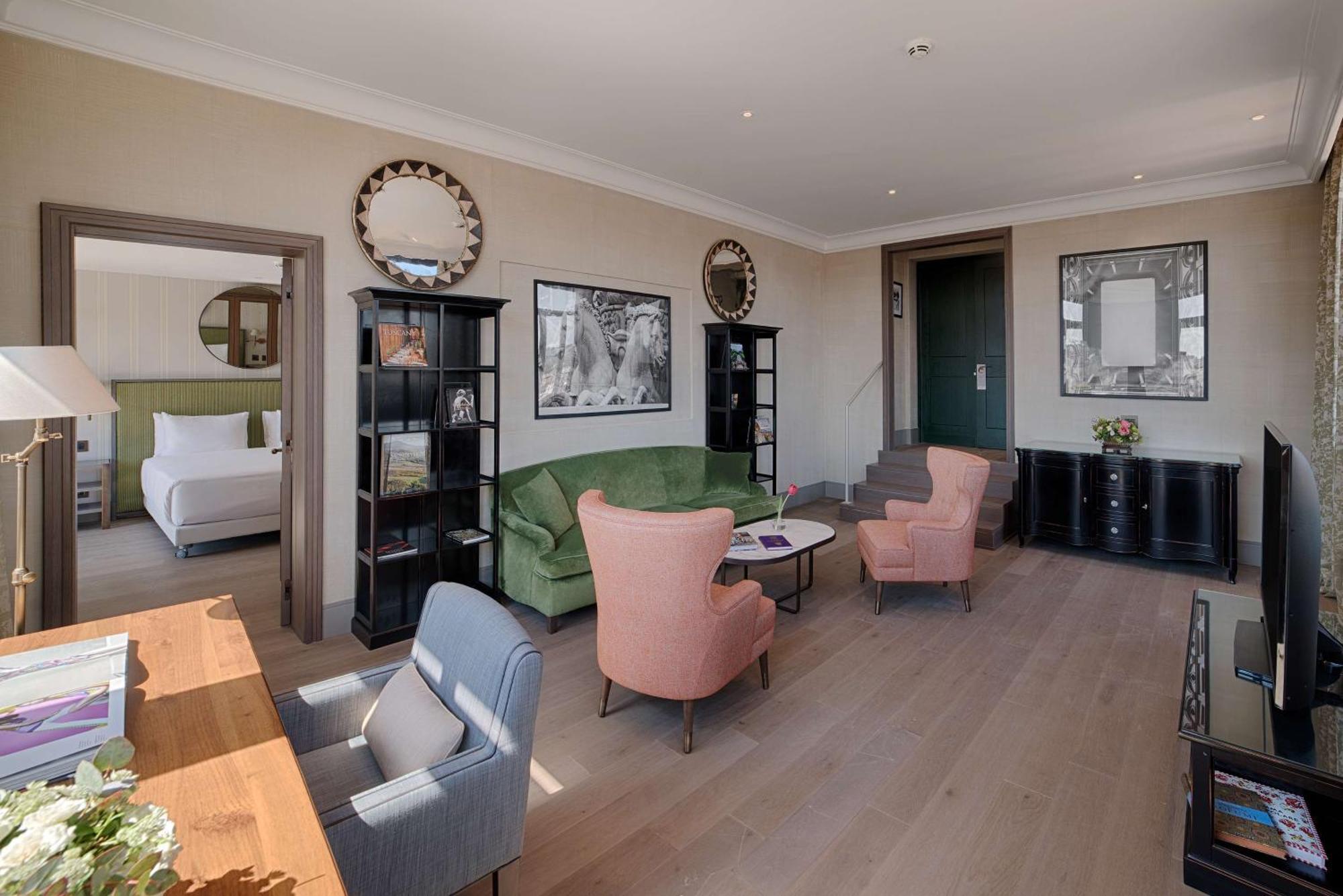 Nh 컬렉션 플로렌스 팔라조 가디 호텔 피렌체 외부 사진 A suite at the hotel